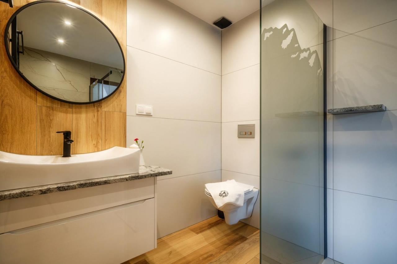 Aparthotel Rabian-Ski Zewnetrzny Basen Oraz Jacuzzi Z Podgrzewana Woda Sala Zabaw I Dmuchaniec ビャウカ エクステリア 写真